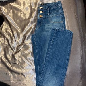 high waisted jeans